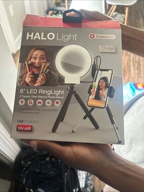 Halo 6" LED Ring Light Kit - Black & Red Box